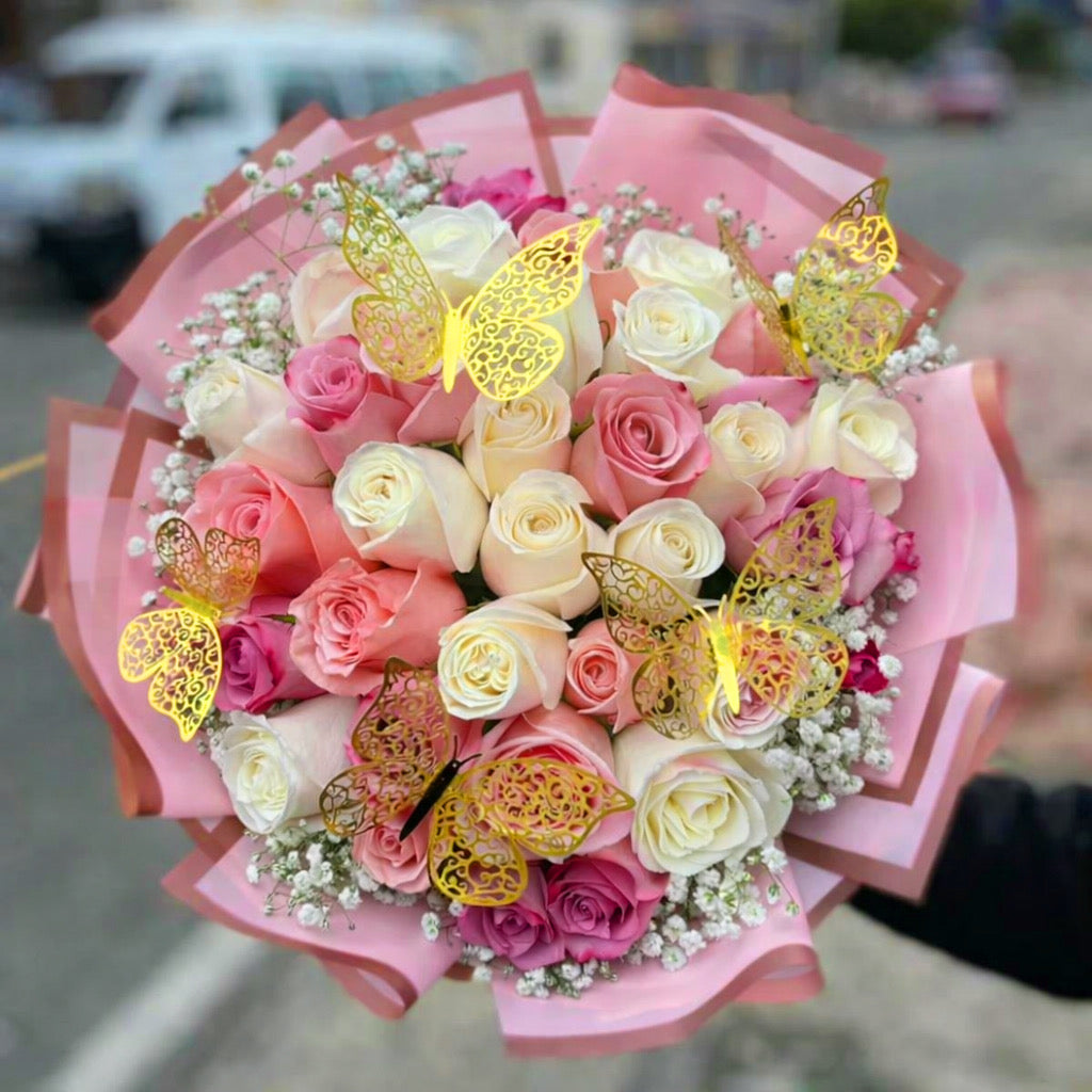 Encantadora x50 rosas