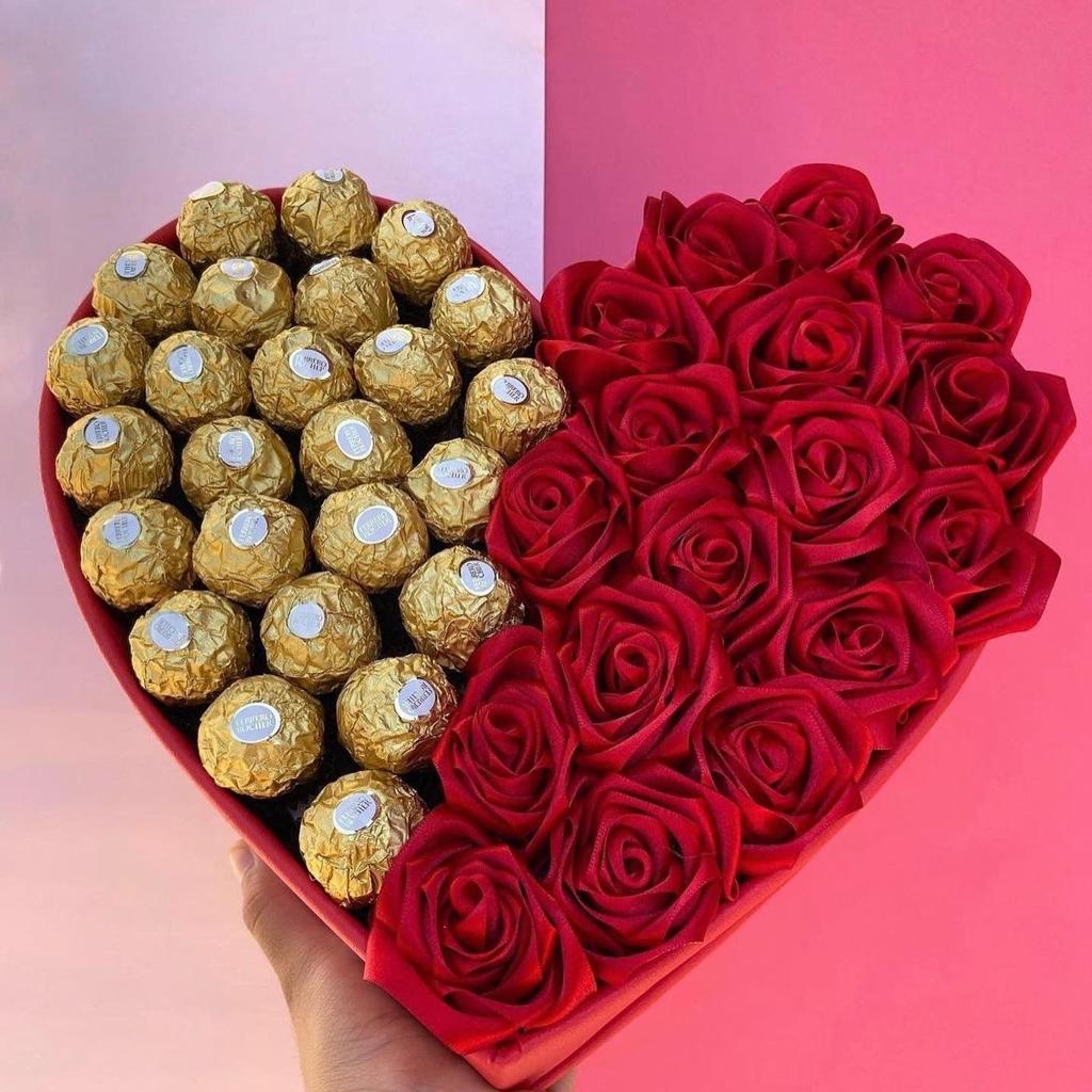 Corazón eternas con chocolates