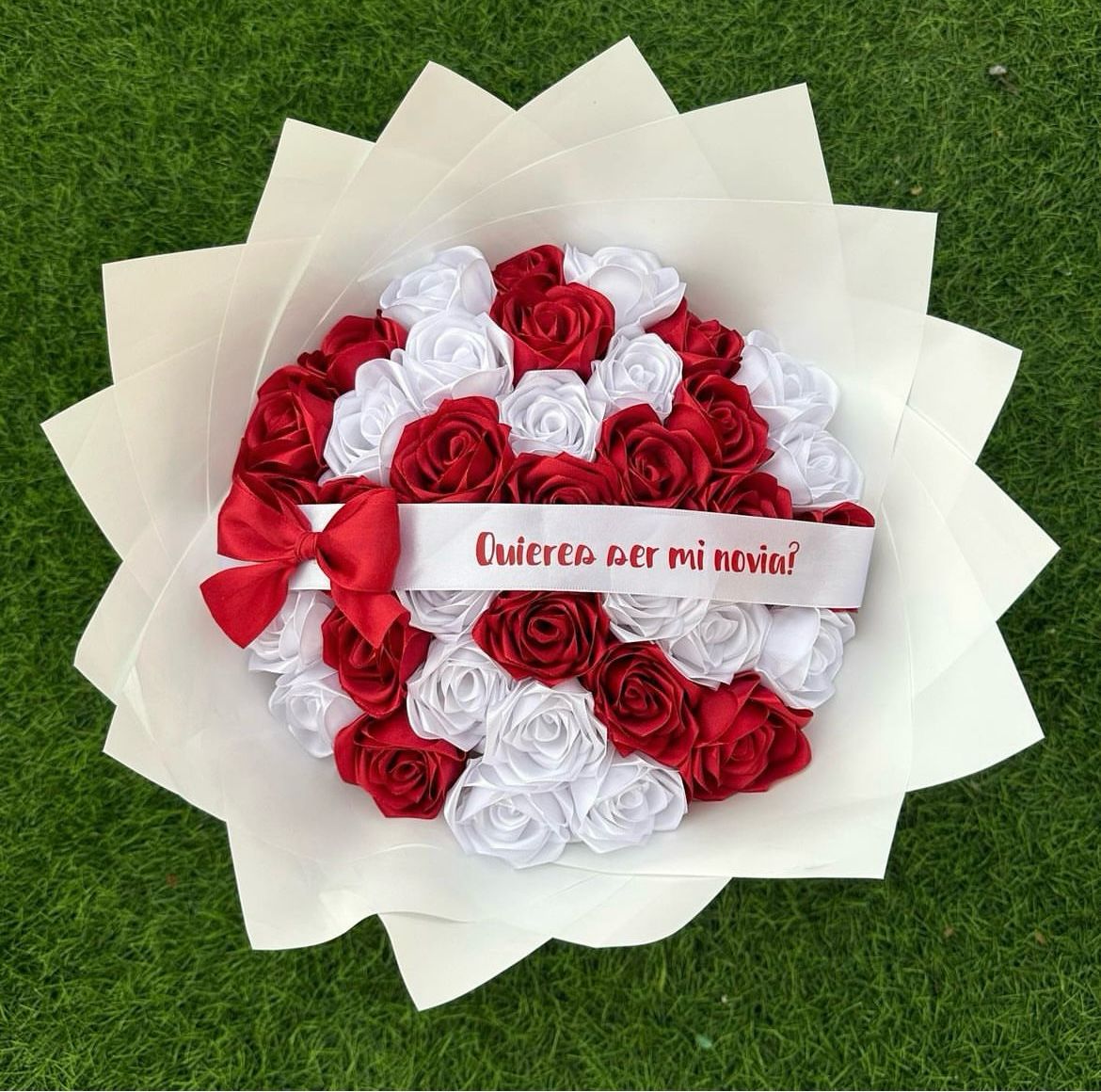 Bouquet x40 rosas + cinta personalizada