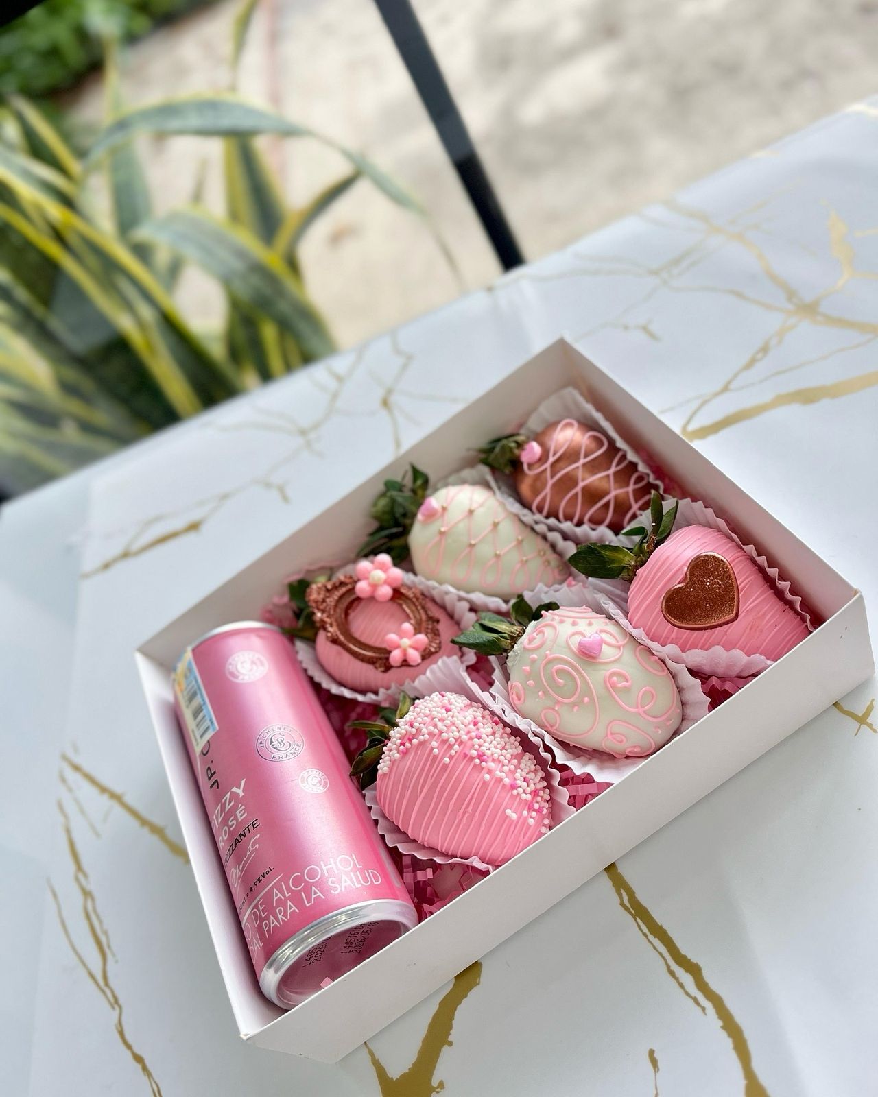 Caja fresas x6 + JP